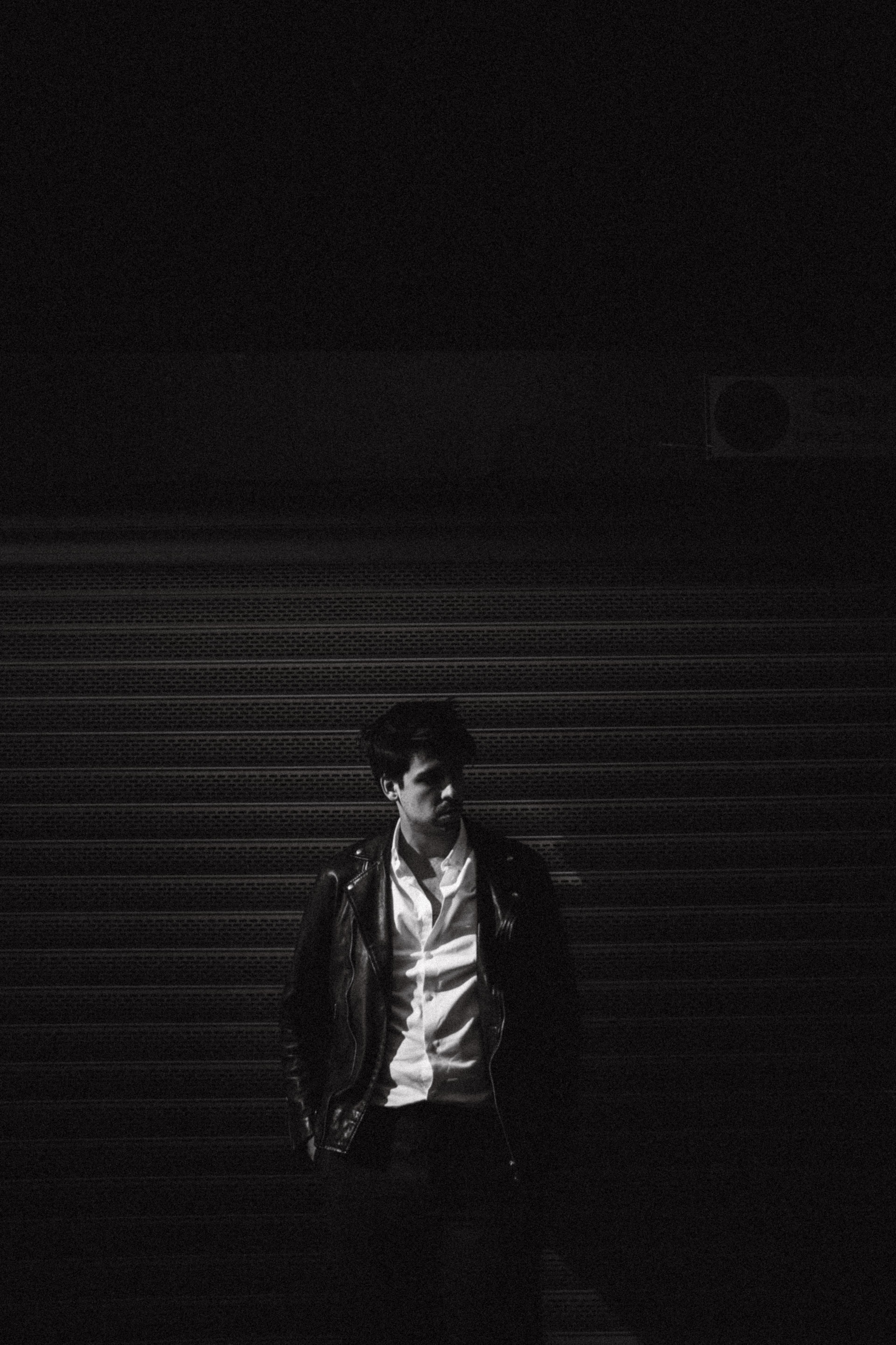 ÏOV — NIGHT